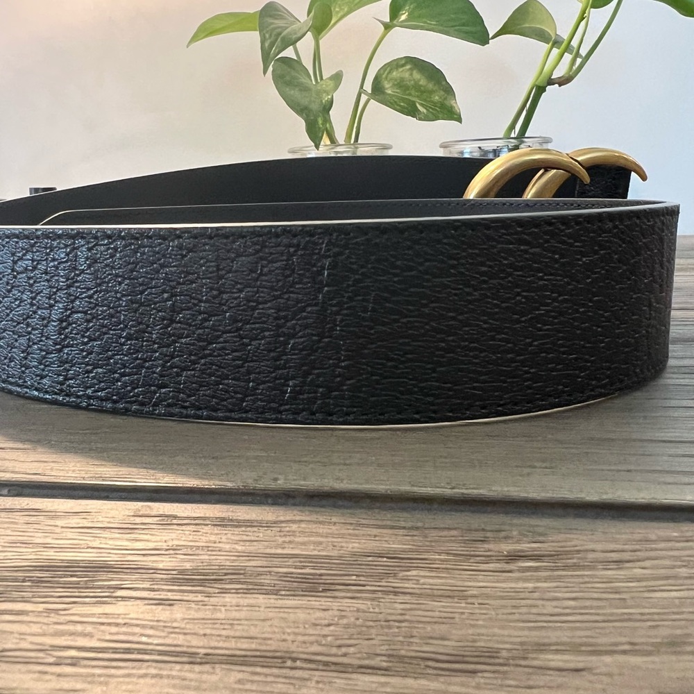 Authentic Gucci GG Logo Leather Belt - Picture 12 of 16